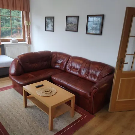 With 2 And Kitchen Kubu *