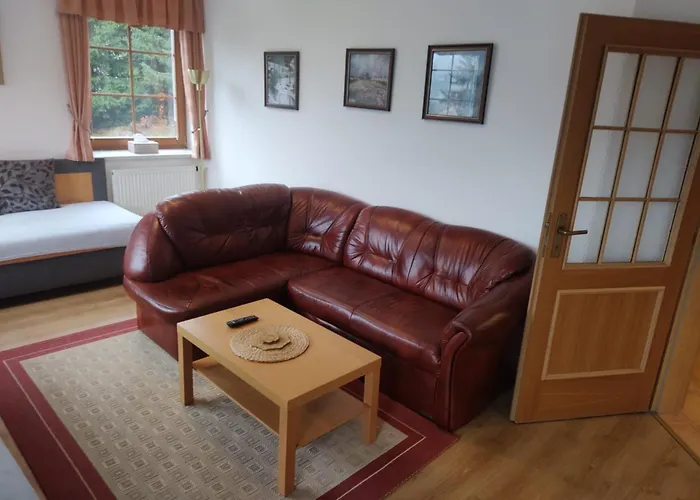 With 2 And Kitchen Kubu *